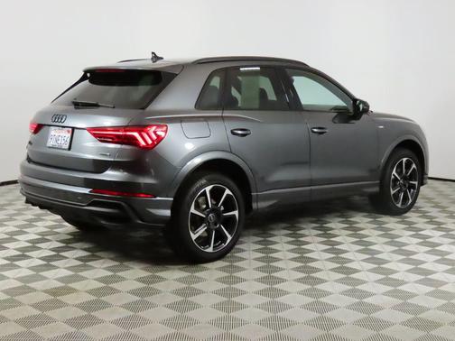 2025 Audi Q3 45 S line Premium Plus