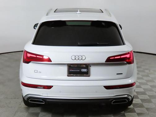 2025 Audi Q5 45 S line Premium Plus