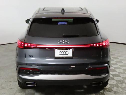 2025 Audi Q5 Premium Plus TFSI quattro S tronic
