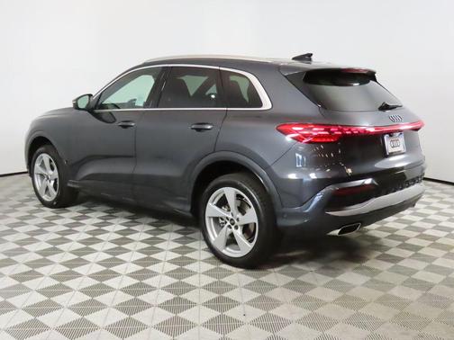 2025 Audi Q5 Premium Plus TFSI quattro S tronic