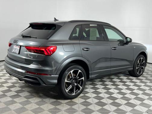 2025 Audi Q3 45 S line Premium Plus