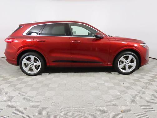 2025 Audi Q5 Prestige TFSI quattro S tronic