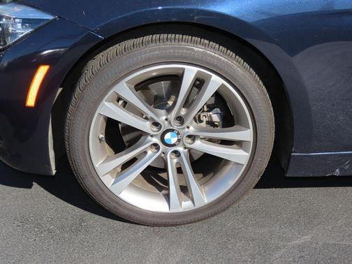 2017 BMW 330 330i