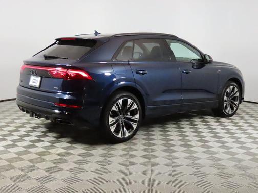 2026 Audi Q8 55 Prestige