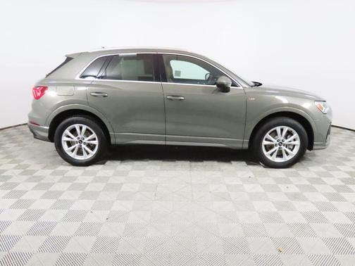 2025 Audi Q3 45 S line Premium Plus