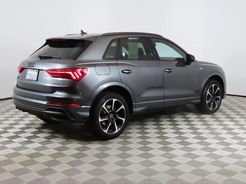 2025 Audi Q3 45 S line Premium Plus