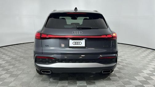 2025 Audi Q5 Prestige TFSI quattro S tronic