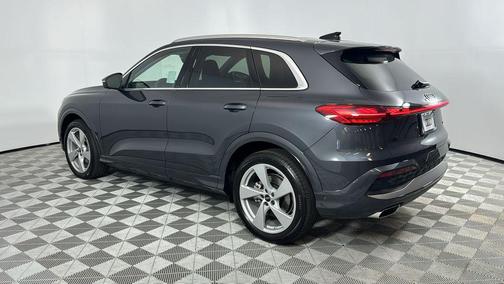 2025 Audi Q5 Prestige TFSI quattro S tronic
