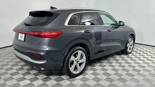 2025 Audi Q5 Prestige TFSI quattro S tronic