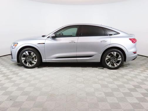 2022 Audi e-tron Sportback Premium S line quattro