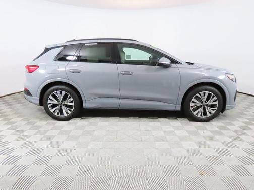 2025 Audi Q4 e-tron Premium 45 RWD