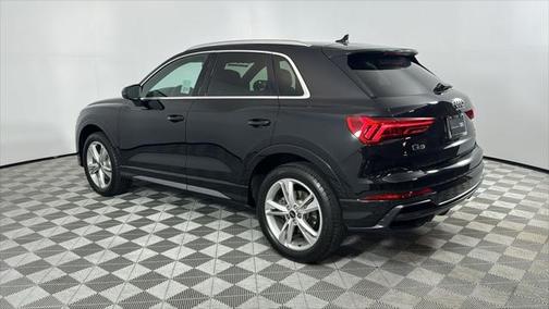 2022 Audi Q3 Premium 45 TFSI S line quattro Tiptronic