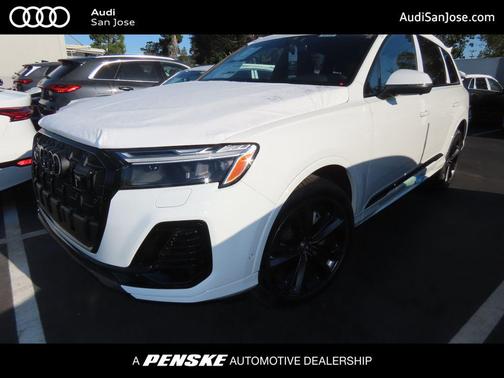 2025 Audi Q7 55 Premium Plus