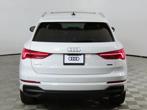 2025 Audi Q3 45 S line Premium Plus