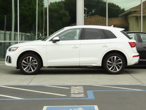 2022 Audi Q5 Premium Plus 45 TFSI S line quattro S tronic