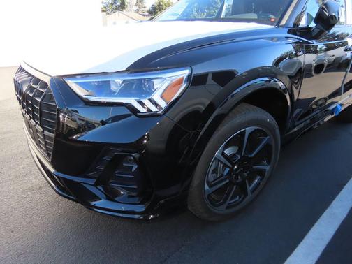 2025 Audi Q3 45 S line Premium Plus