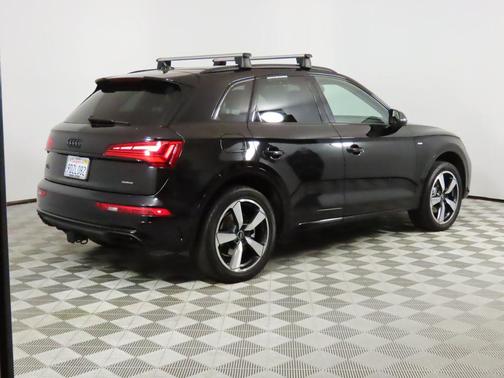 2023 Audi Q5 45 S line Prestige