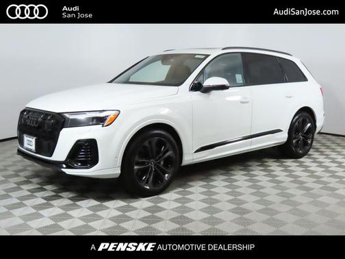 2025 Audi Q7 55 Premium Plus