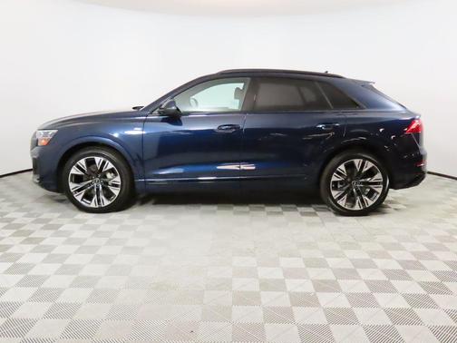 2025 Audi Q8 55 Prestige