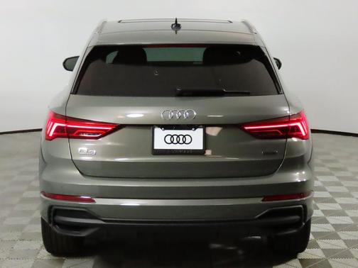 2025 Audi Q3 45 S line Premium Plus
