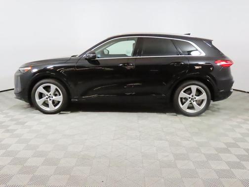 2025 Audi Q5 Prestige TFSI quattro S tronic