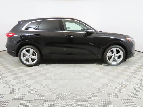 2025 Audi Q5 Prestige TFSI quattro S tronic