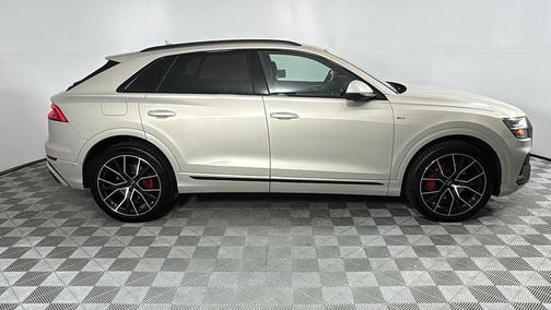 2023 Audi Q8 55 Prestige