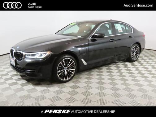 2022 BMW 530e Base