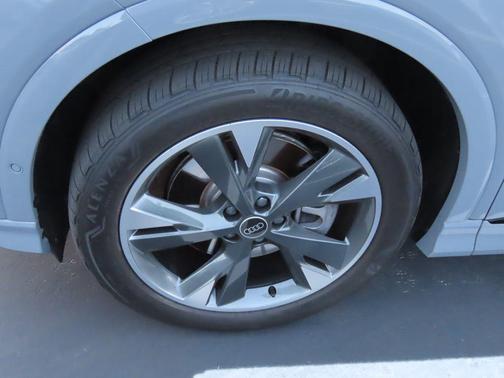 2023 Audi Q4 e-tron Premium Plus 50 quattro