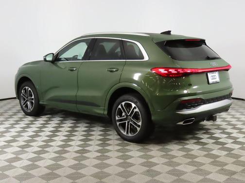 2025 Audi Q5 Premium Plus TFSI quattro S tronic