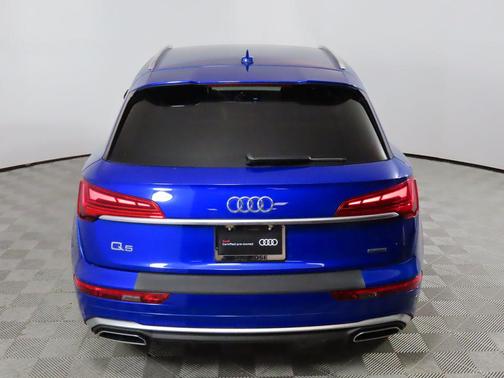 2022 Audi Q5 e 55 S line Premium Plus