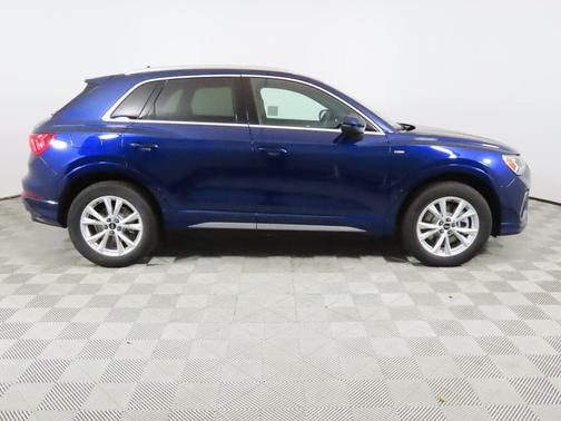 2025 Audi Q3 45 S line Premium Plus