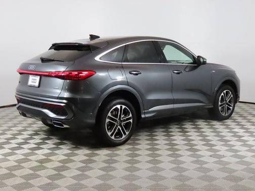 2025 Audi Q5 Premium Plus TFSI quattro S tronic