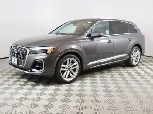 2025 Audi Q7 55 Prestige