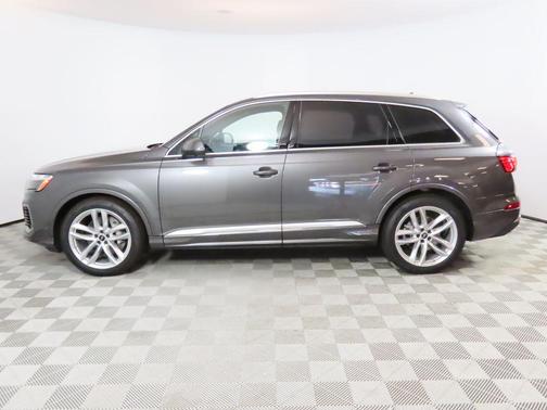 2025 Audi Q7 55 Prestige