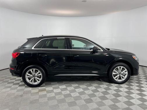 2025 Audi Q3 45 S line Premium Plus