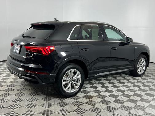 2025 Audi Q3 45 S line Premium Plus