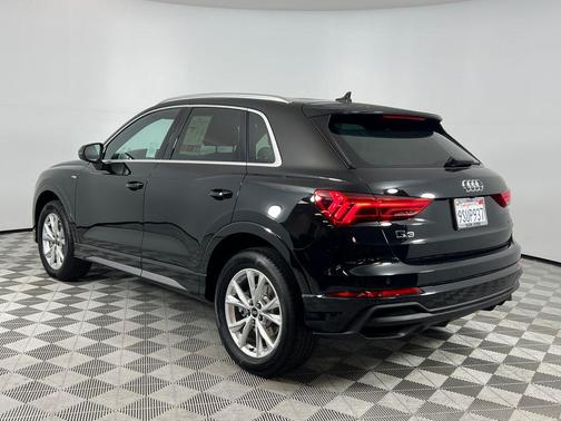 2025 Audi Q3 45 S line Premium Plus