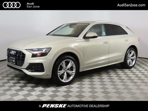 2021 Audi Q8 55 Premium Plus