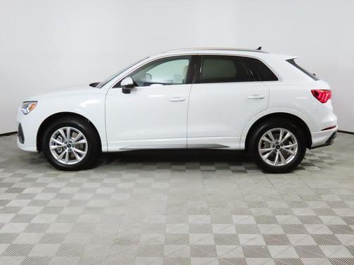 2025 Audi Q3 45 S line Premium Plus