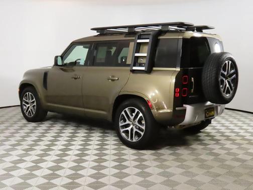 2022 Land Rover Defender 110 XS Edition