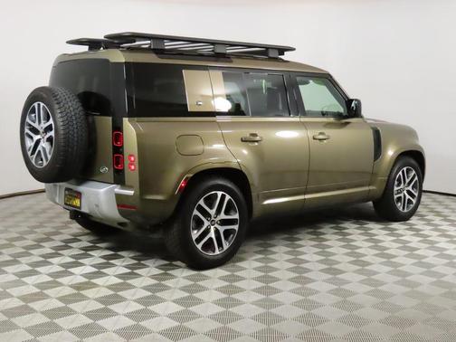 2022 Land Rover Defender 110 XS Edition