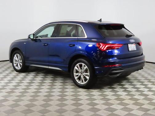 2025 Audi Q3 45 S line Premium Plus