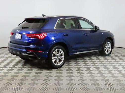 2025 Audi Q3 45 S line Premium Plus