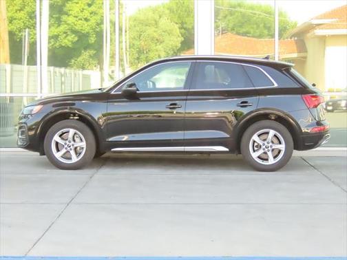 2022 Audi Q5 Premium 40 TFSI quattro S tronic