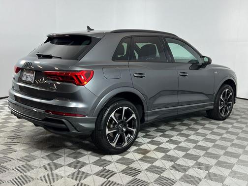 2025 Audi Q3 45 S line Premium Plus