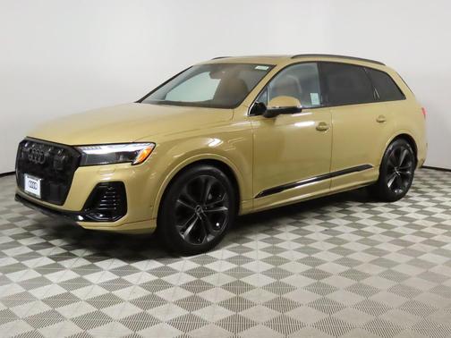 2025 Audi Q7 55 Prestige