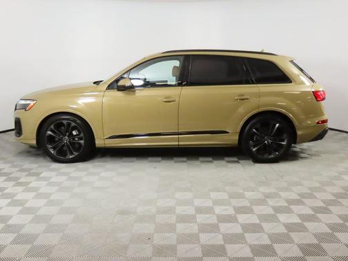 2025 Audi Q7 55 Prestige