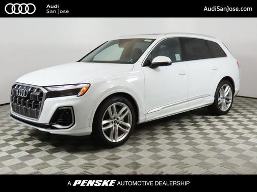 2025 Audi Q7 55 Premium Plus