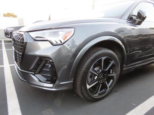 2025 Audi Q3 45 S line Premium Plus